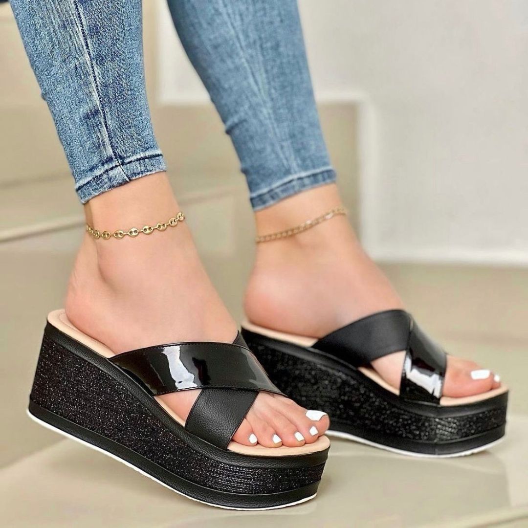 Sandália de Couro - Glamour